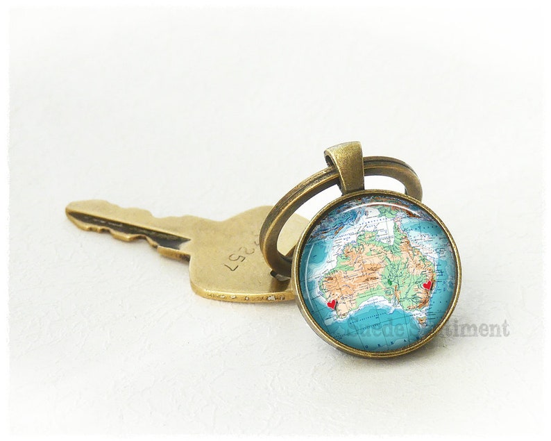 Best Friend Going Away Gifts Personalised Map Keychain Friend Long Distance Friendship Keyring Sister Gift image 9