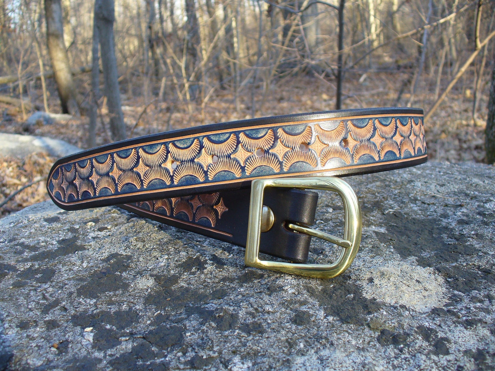 mens tooled leather belt