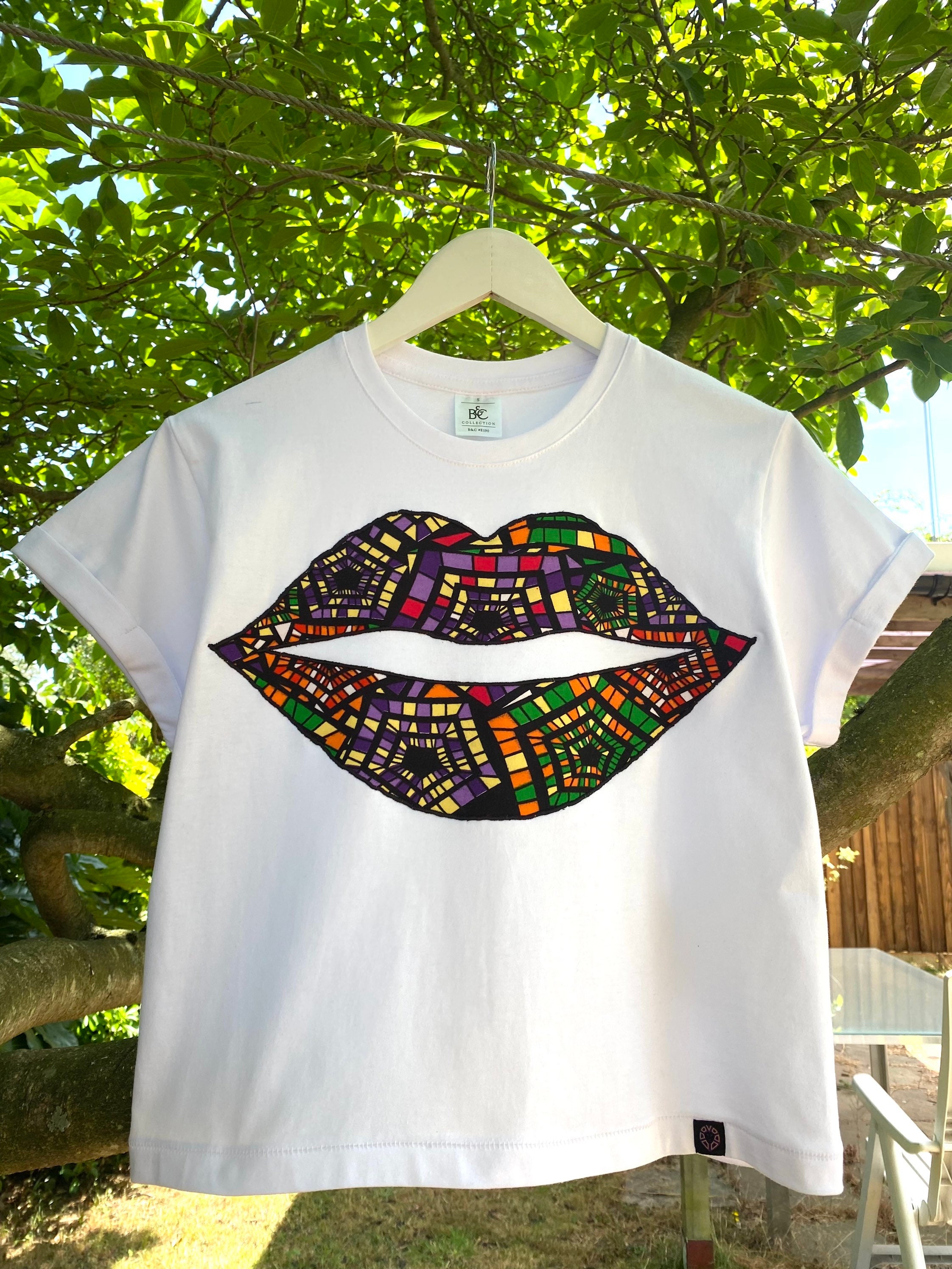 Lips T-shirt - African Print T-shirt - Mosaic Print - BOXY T