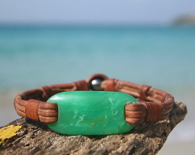 Unisex Leather bracelet featuring Chrysoprase & Tahitian pearl clasp, cultured black pearl, boho and beach jewelry, St Barts jewelry