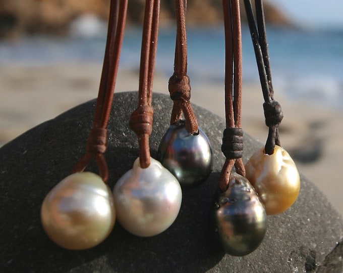 Single 16mm pearl drop necklace strung on leather, cultured pearl pendant  beach jewelry, bohochic leather jewelry, St Barts island