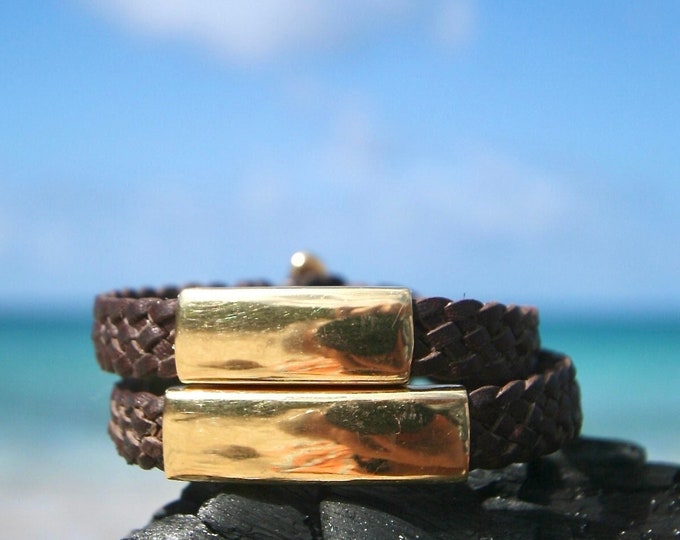Solid 18k GOLD Bracelet mounted on braided leather with a Tahitian pearl clasp or a solid gold clasp, St Barths gold and leather jewelry