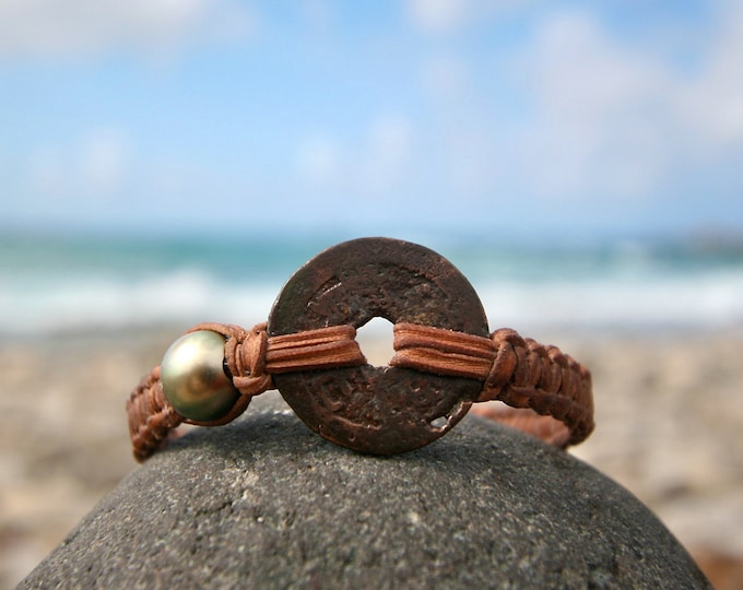 Ancient Japanese coin strung on leather with Tahitian black pearls, Bracelet for men, old money, bohemian pirate genuine jewelry, St Barts.