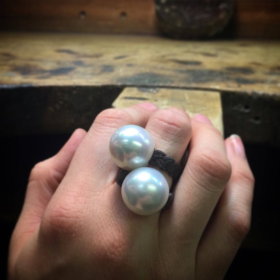 Fine pearl ring made to order and strung on leather, minimalist jewelry from St Barth island, bohochic beach jewelry, handmade unique rings