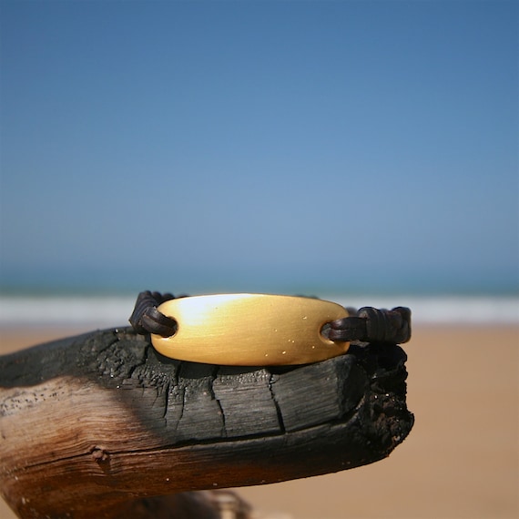 Unisex bracelet solid 18k gold on leather with a black Tahitian pearl clasp, St Barth signature, leather and gold boho, male jet set jewelry