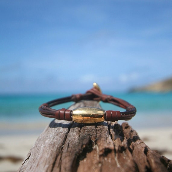 Unisex bracelet featuring gold and leather from St Barth, seaside Bohemian chic jewelry, St Barth jewelry signature, gold & leather designr