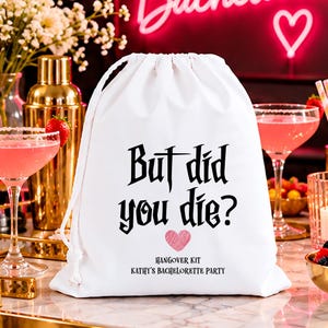 Men dog du? Bride Hangover Kit Bag - Personlig möhippa-presentpåse - Tjejkvällspresentpåse - Bröllopshelg