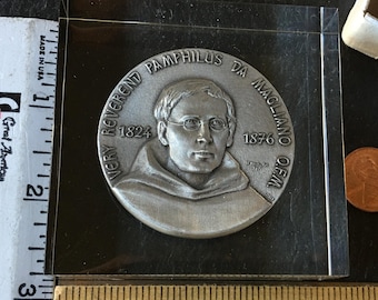 Franciscan Mission Associate Pamphilus Da Magliano Numismatic Token Medal Resin Paperweight with box & papers religious Catholic unisex gift