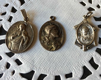 1 VTG small oval Jesus Sacred Heart Our Lady Perpetual Help Madonna & child sterling silver charm medal pendant 925 religious jewelry gift