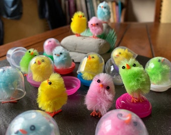 2 4 6 8+ mini kawaii cute chenille baby chicks in gumball capsules party favor peeps animal figurines unisex basket pinata filler spring