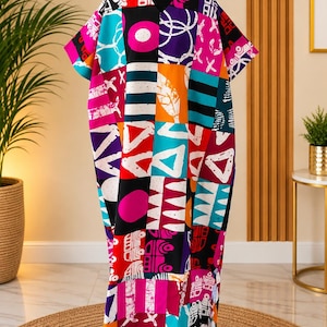 Robe longue africaine patchwork multicolore – Coupe ample / Multicolor African Patchwork Maxi Dress – Loose Fit