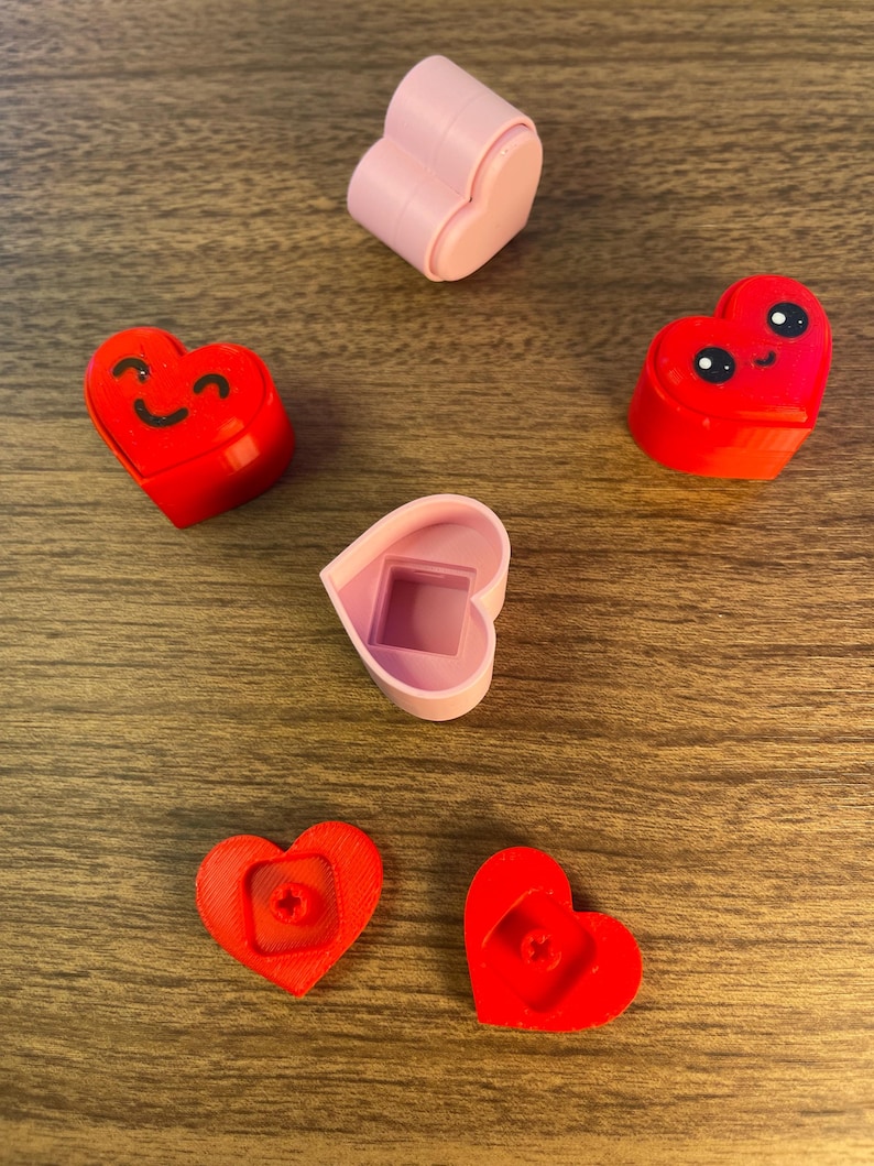 Lil Heart Fidget Clicker – 3D Print File Valentine • Mechanical Clicker ...