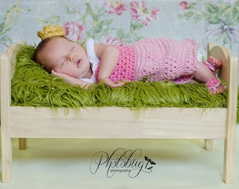 Crochet Disney's Aurora from 'Sleeping Beauty' inspired princess dress- sizes newborn-12months