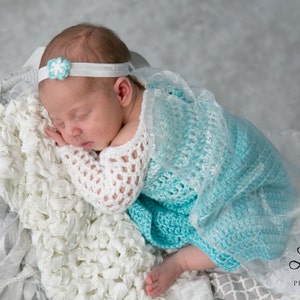 crochet Disney&#39;s Frozen &#39;Queen Elsa&#39; inspired outfit