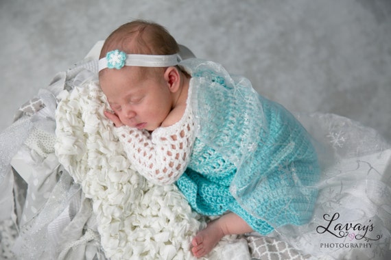 crochet elsa dress blanket An Elsa inspired blanket : r/CrochetBlankets