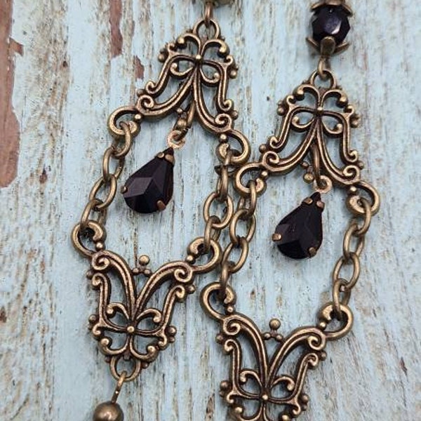 Beautiful Victorian style chandelier earrings. You choose bead color.