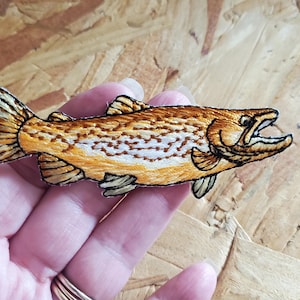 Fishing - Golden Trout - Sport - Camping - Embroidered Iron On Patch - Crafts
