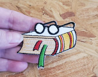 Book Lover - Reading - Book - School - Teacher - Bookworm - College - Student - Professor - Iron On Applique Patch - Crafts