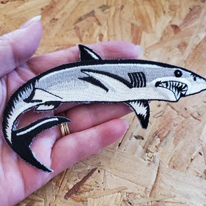Shark - Fishing - Ocean - 5 INCH Fully Embroidered Iron On Patch - Right