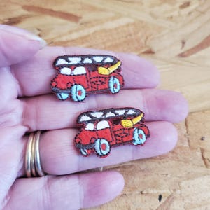 Fire truck- Emergency - Fire Engine - Iron On Patch - Set Of 2 SMALL