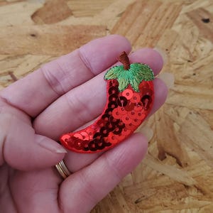 Chili Pepper - Peppers - Southwest - Mexican Food - Embroidered and Red Sequined Iron On Patch