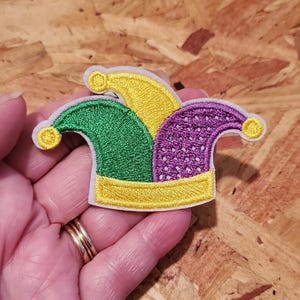 Mardi Gras - Fat Tuesday - Jester - Multi Color Embroidered Iron On Patch - Crafts