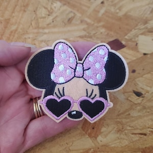Minnie Mouse - Cool - Crusin - Sunglasses - Hearts - Love - Retro Pink & White Bow - Fully Embroidered Iron On Patch