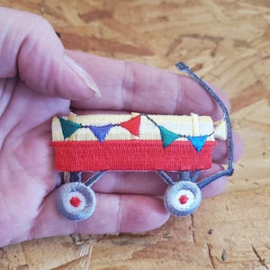Wagon - Toy - Parade - Flags - Embroidered Iron On Applique Patch - Back to School - Crafts