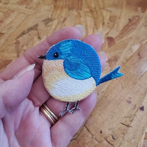 Bird - Blue Bird - Spring - Bird Watching - Chubby - Embroidered Iron On Patch
