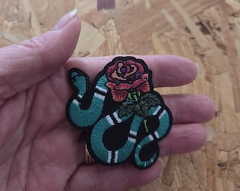 Snake - Kingsnake - Rose - Reptile - Embroidered Iron On Patch - Crafts - Herps