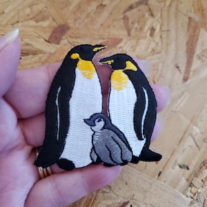 Penguin - Penguin Family Of 3 - Bird - Embroidered Iron On Applique Patch - Crafts