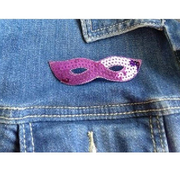 Mardi Gras Mask Lapel Pin Brooch - Fat Tuesday - Mardi Gras - Purple Sequin - Seasonal Jewlery