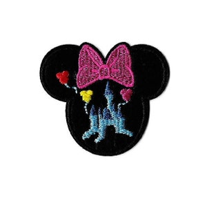 Minnie Mouse - Disneyland - World - Castle - Embroidered Iron On Patch