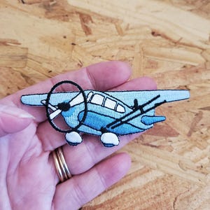 Plane - Airplane - Transportation - Pilot - Embroidered Iron On Patch - BL