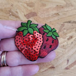 Strawberry - Strawberries Fruit - Red Sequin Embroidered Iron On Applique Patch