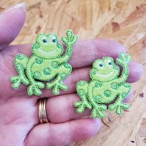 Frog - Childrens Soft Felt/Embroidered Iron On Applique Patch - Set Of 2 SMALL - Crafts