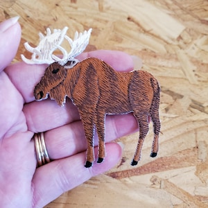 Moose - Wild Animal - Hunting - Alaska - Canada - Crafts - Embroidered Iron On Patch - L