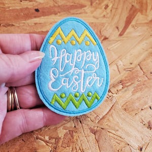 Happy Easter - Egg Hunt - Egg Decorating - Embroidered Iron On Patch - BL - Easter Crafts