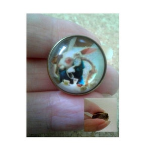 Alice In Wonderland - White Rabbit Listening To His Watch  - Glass Dome  - Jewlery