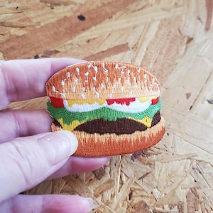 Hamburger - Cheeseburger - Cookout - BBQ - Summer - Food - Picnic - Embroidered Iron On Patch - Crafts