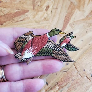 Ducks - Birds - Game Hunting - Sports - Embroidered Iron On Patch - Crafts