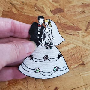 Wedding - Bride - Groom - Embroidered Iron On Applique Patch - Weddings,Showers,Crafts