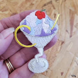 Dessert - Sweets & Treats - Ice Cream - Pudding - Embroidered Iron On Patch - Crafts