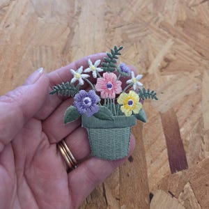 Flowers - Flower Pot - Gardening - Embroidered Iron On Applique Patch - Crafts - SMV