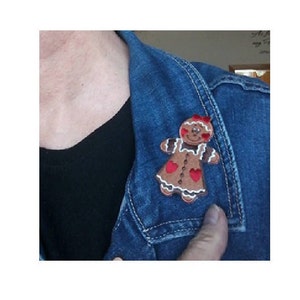 Gingerbread Woman Pin/Brooch - Cookie - Heart - Christmas - Love - Seasonal Jewlery