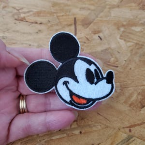 Mickey Mouse - Cool - Classic Side View - Retro - Embroidered Iron On Patch  - Crafts - Vacation