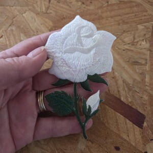 Rose - White - Gardening - Flower - Rose W/Bud - Embroidered Iron On Applique Patch