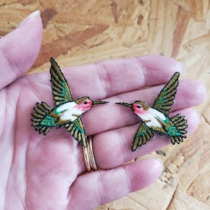 Hummingbird - Bird - Garden - Spring - Bird Watching - Embroidered Iron On Applique Patch - MINI SMALL SET of 2 - B
