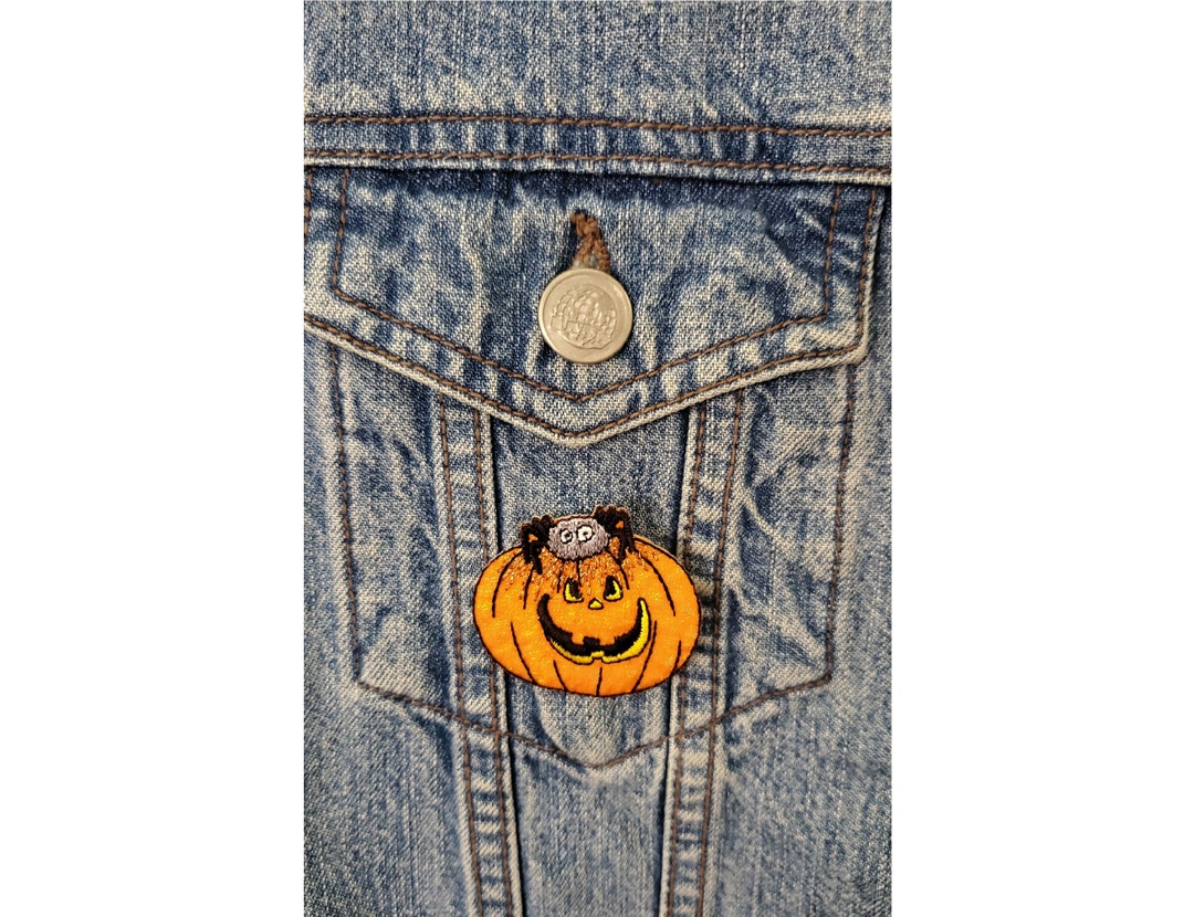 Halloween Pin Brooch - Jack O Lantern - Spider - Pumpkin - Halloween ...