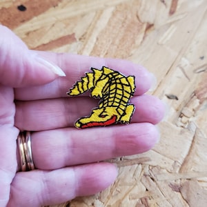 Alligator - Gator - Yellow - Logo Embroidered Iron On Applique Patch